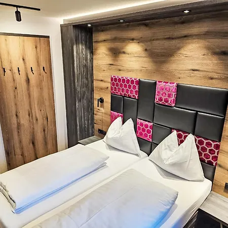 Chalet Rocking By Interhome *