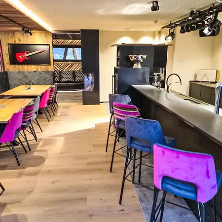 Rocking By Interhome